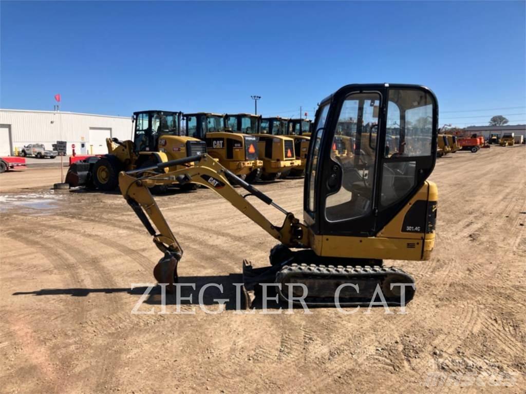 CAT 301.4C Pásové rýpadlá