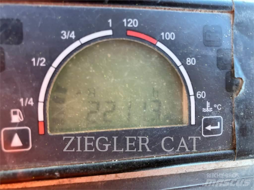 CAT 301.4C Pásové rýpadlá