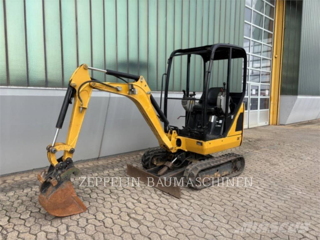 CAT 301.4C Pásové rýpadlá