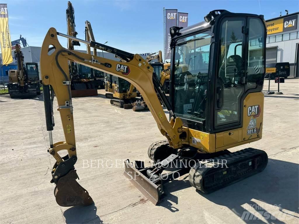 CAT 301.6 Pásové rýpadlá