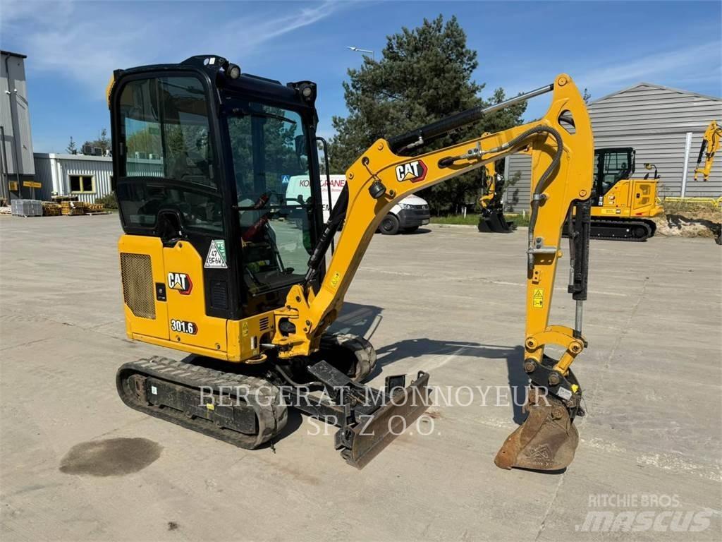 CAT 301.6 Pásové rýpadlá