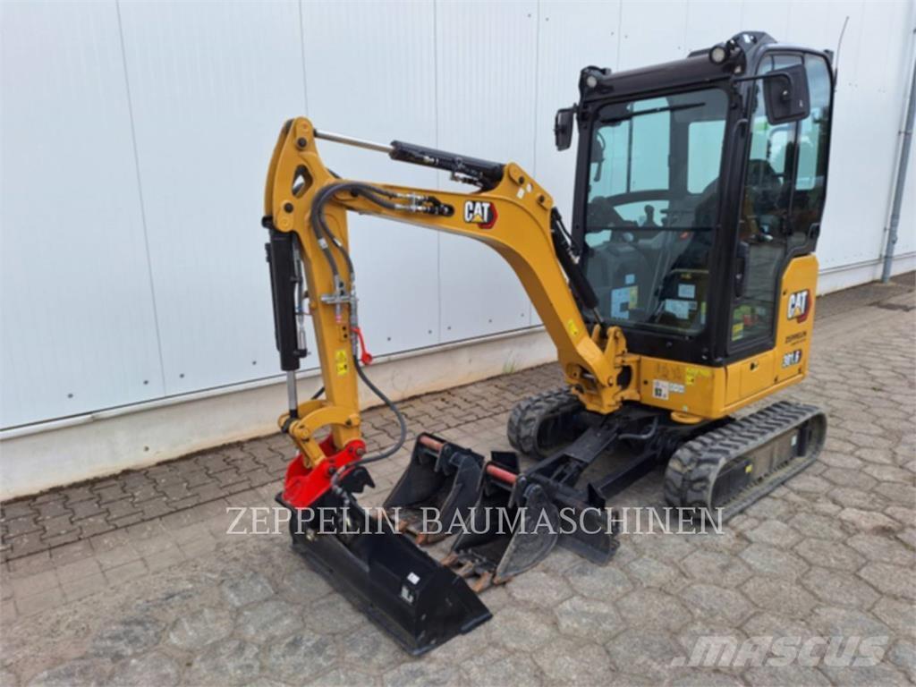 CAT 301.6-05A Pásové rýpadlá