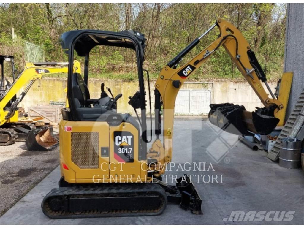 CAT 301.7 Pásové rýpadlá