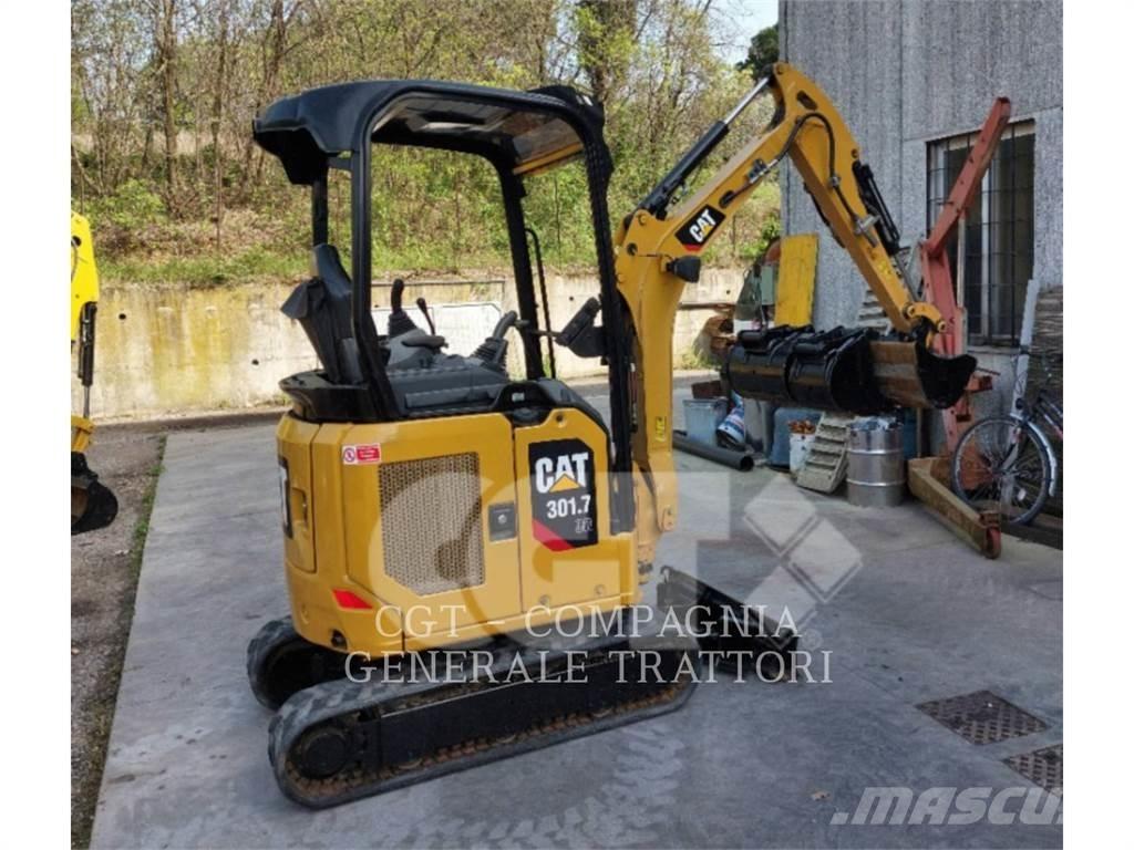 CAT 301.7 Pásové rýpadlá