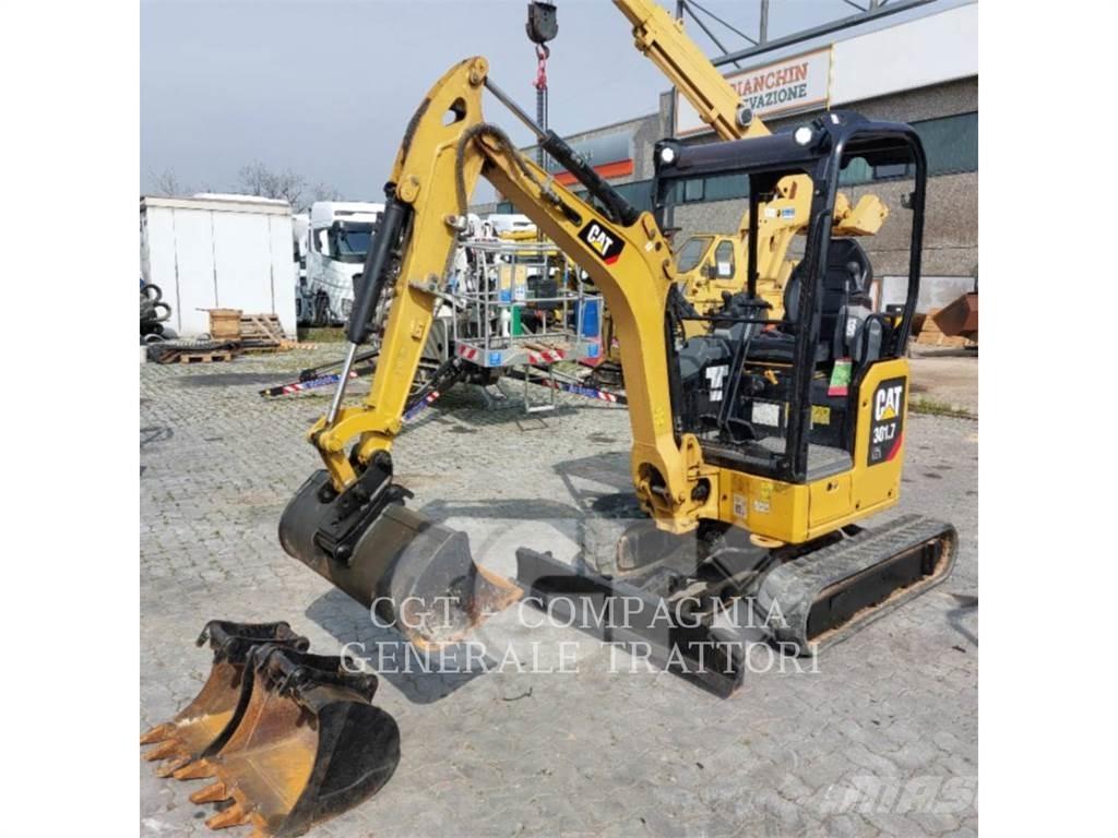 CAT 301.7 Pásové rýpadlá