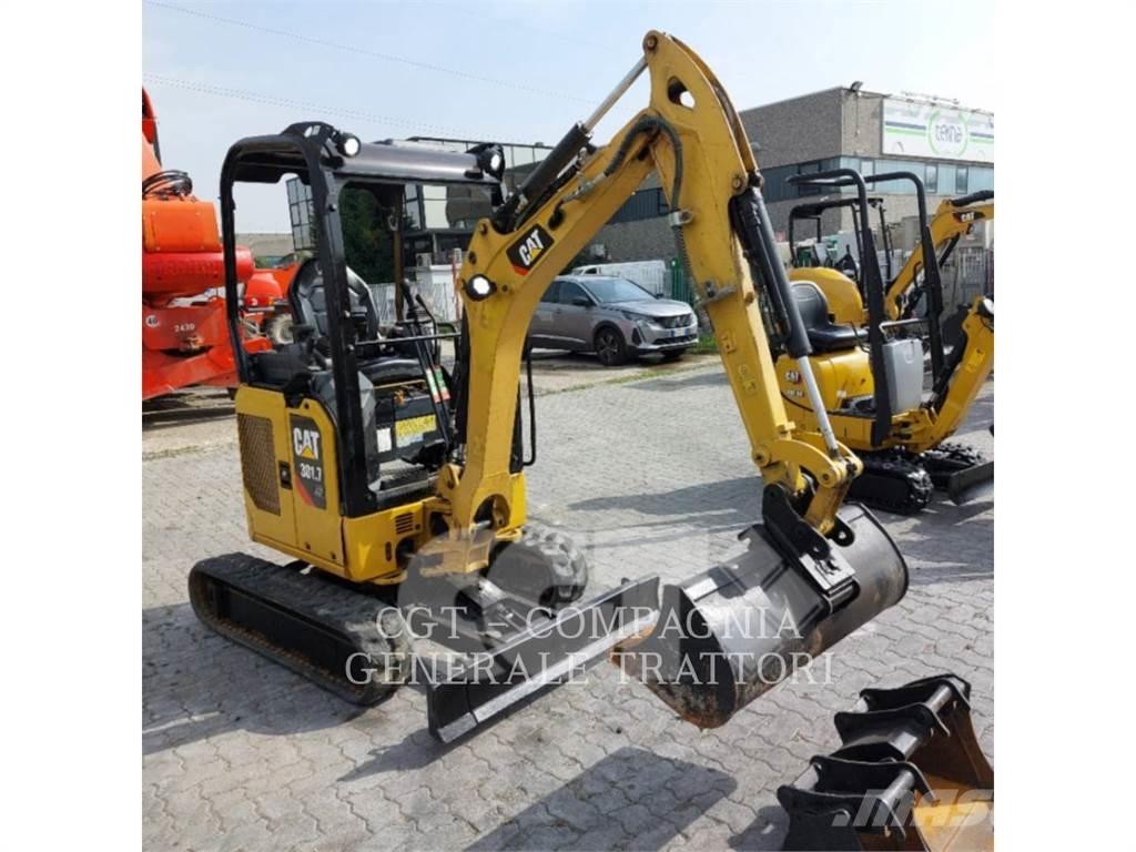 CAT 301.7 Pásové rýpadlá