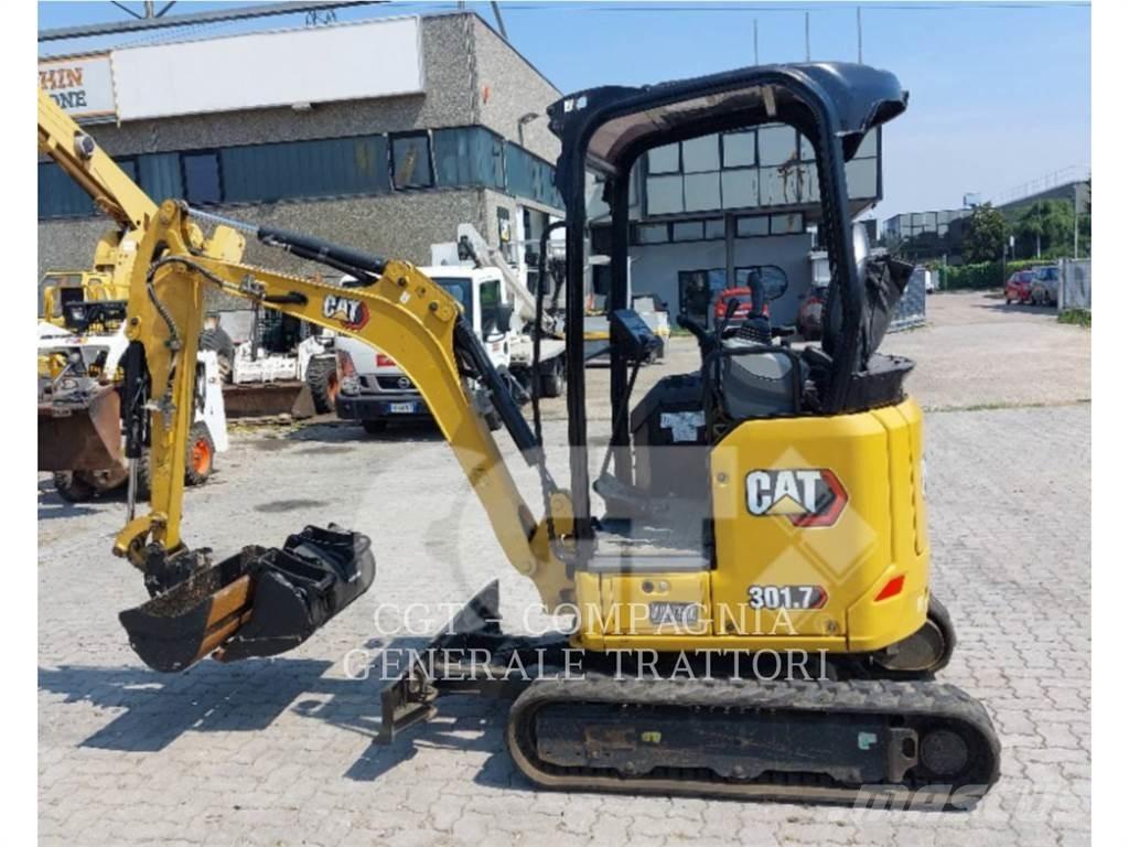 CAT 301.7 Pásové rýpadlá