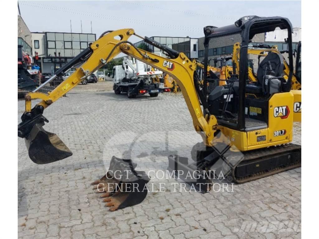 CAT 301.7 Pásové rýpadlá
