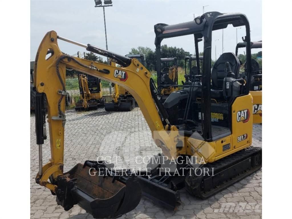 CAT 301.7 Pásové rýpadlá