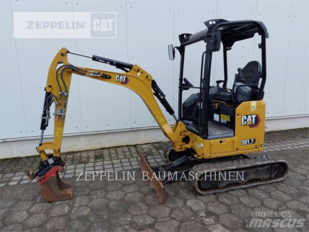 CAT 301.7-05A Pásové rýpadlá