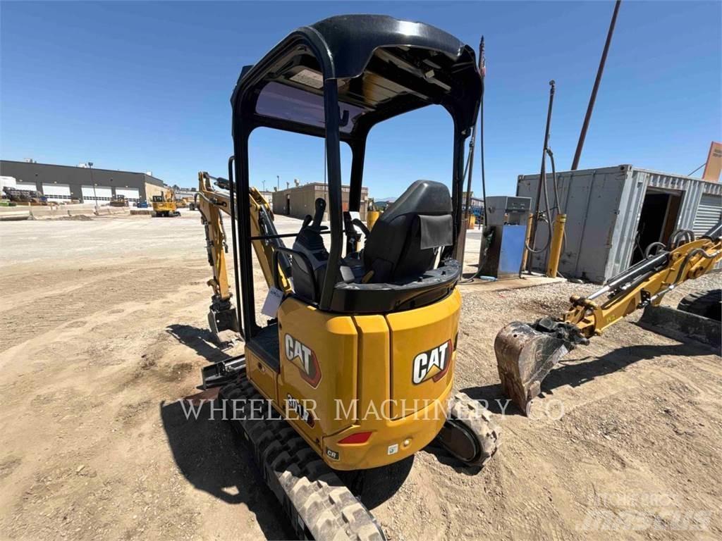 CAT 301.7 C1 Pásové rýpadlá