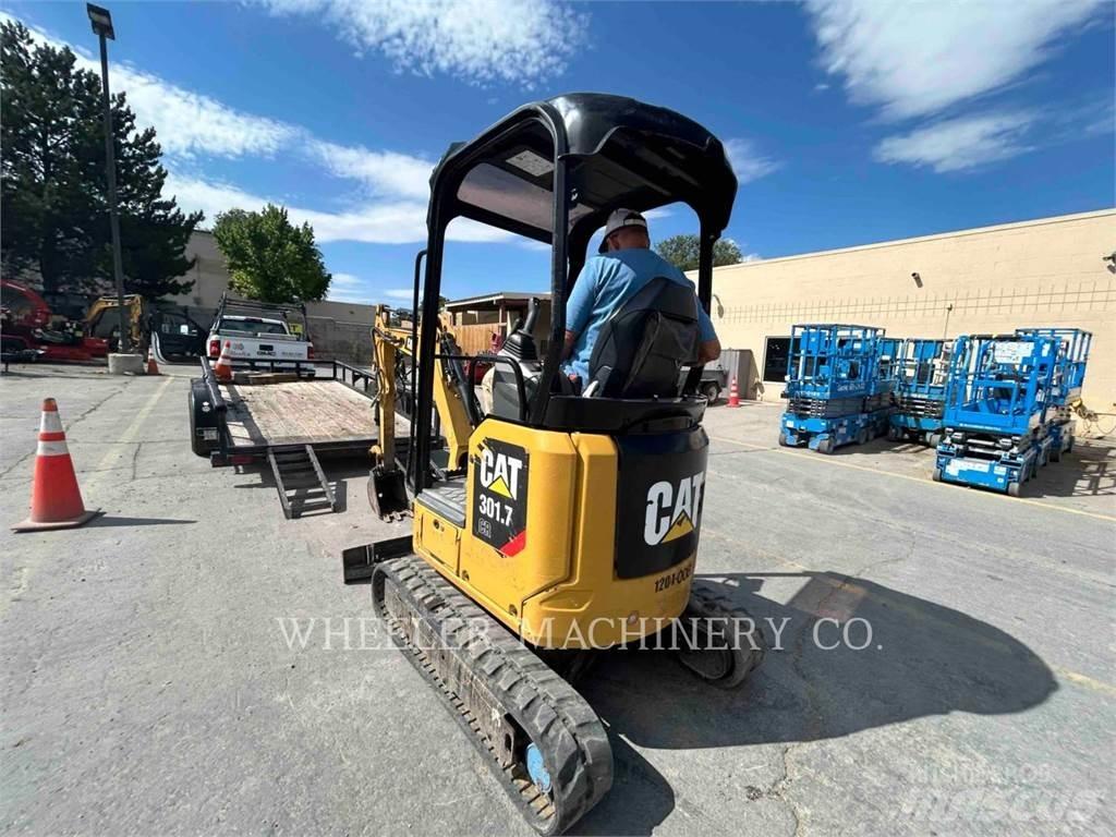 CAT 301.7 C1 Pásové rýpadlá