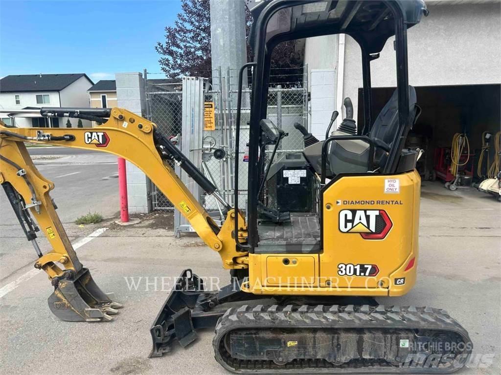 CAT 301.7 C1 Pásové rýpadlá