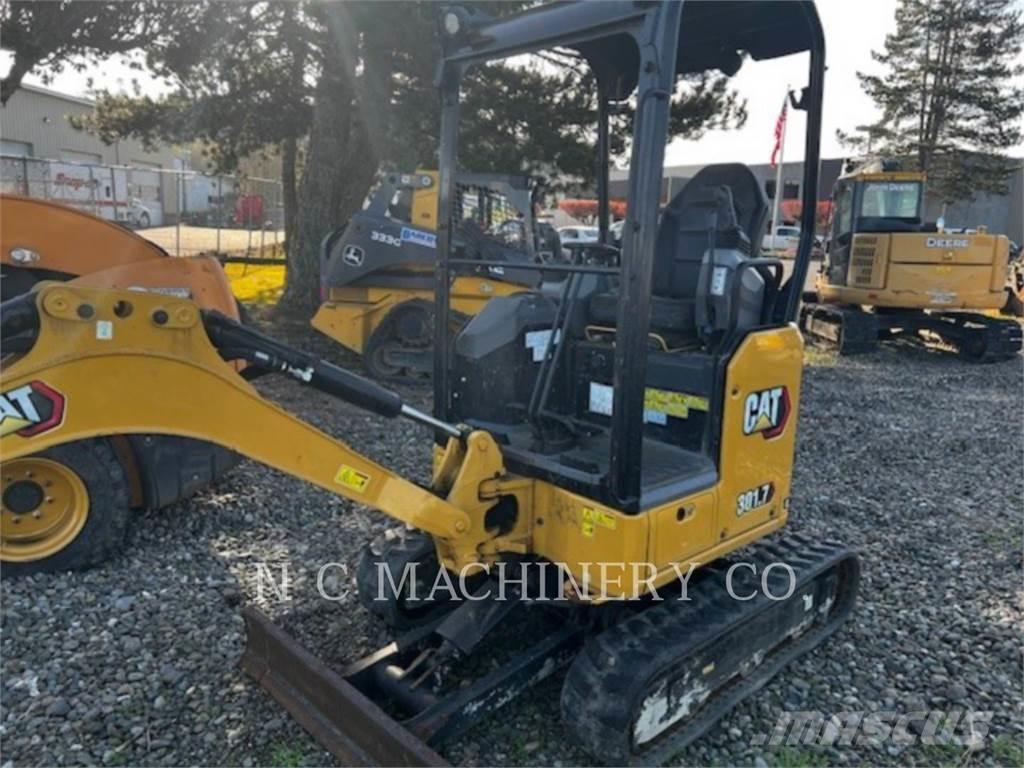 CAT 301.7 CRCN Pásové rýpadlá