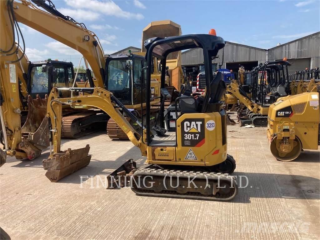 CAT 301.705 Pásové rýpadlá