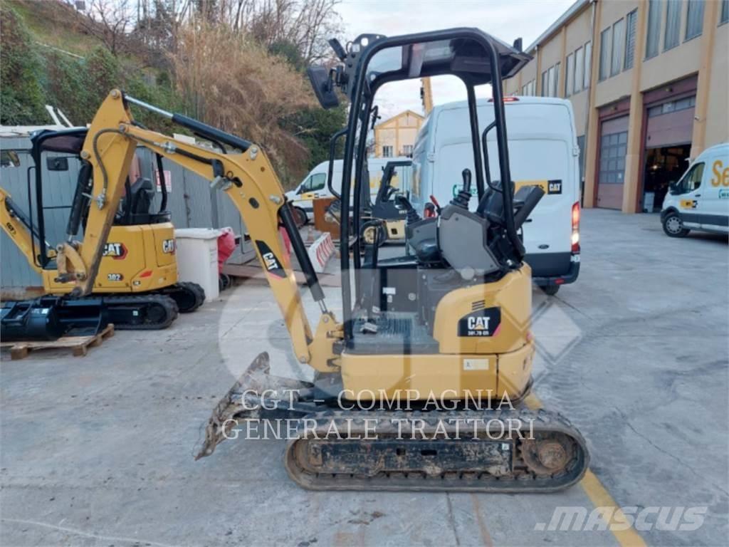 CAT 301.7D Pásové rýpadlá
