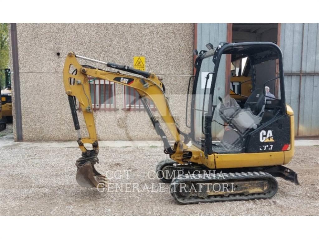 CAT 301.7D Pásové rýpadlá