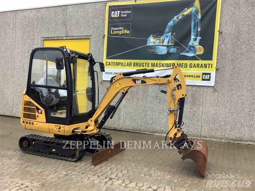 CAT 301.7D Pásové rýpadlá