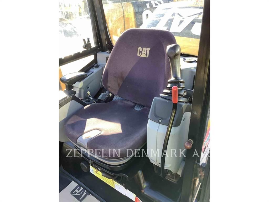 CAT 301.7D Pásové rýpadlá
