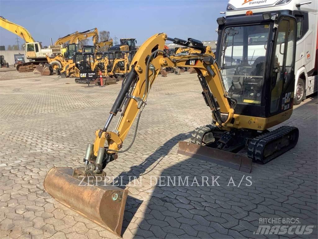 CAT 301.7D Pásové rýpadlá