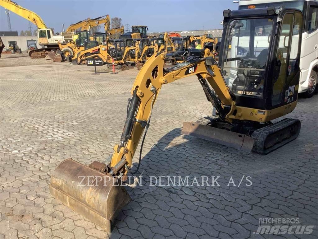 CAT 301.7D Pásové rýpadlá