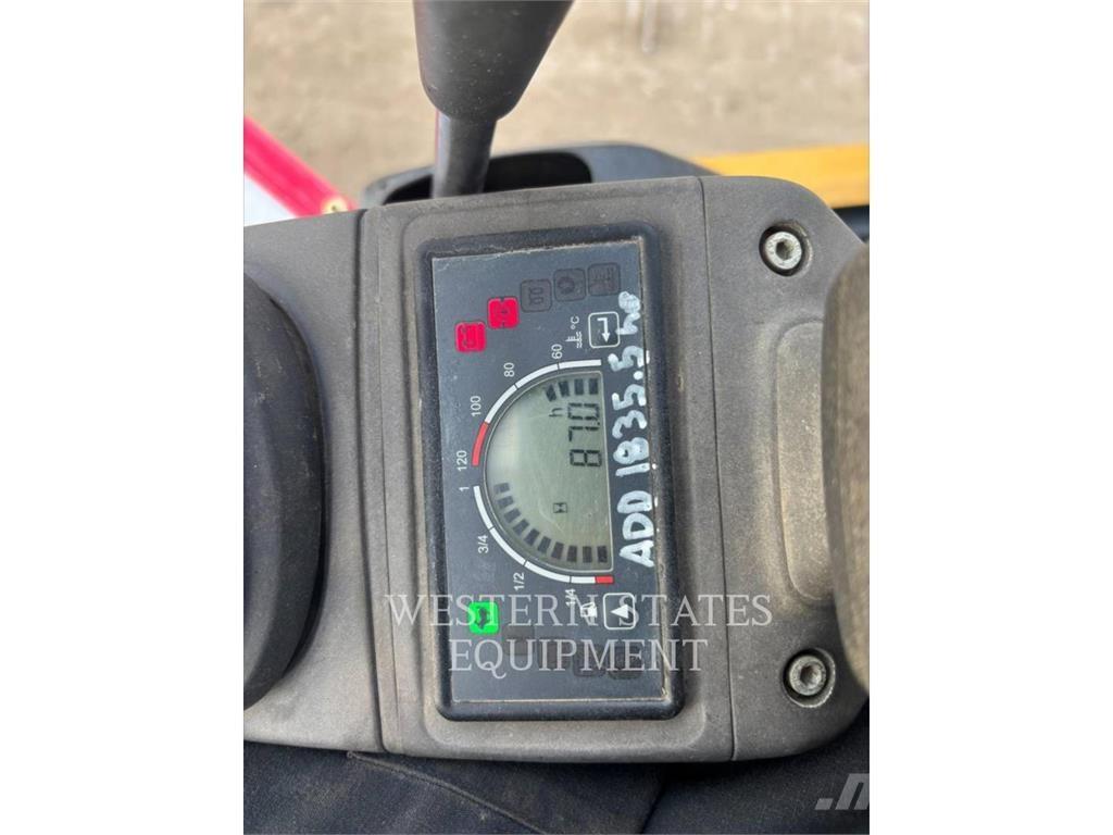 CAT 301.7D Pásové rýpadlá