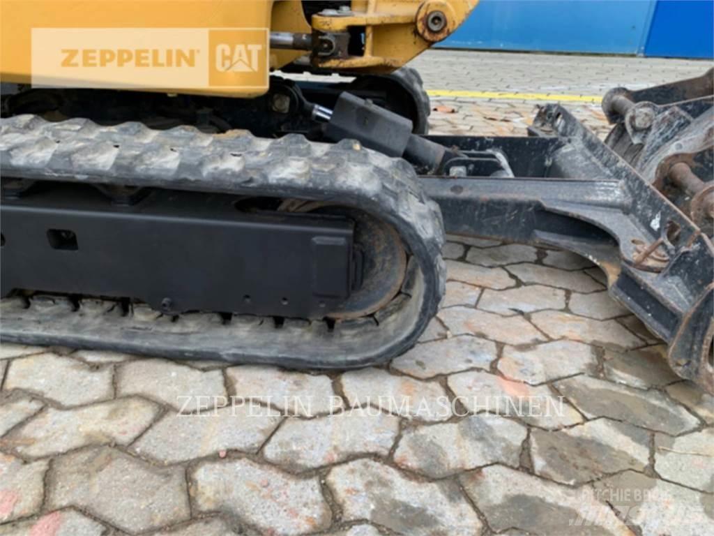CAT 301.7DCR Pásové rýpadlá
