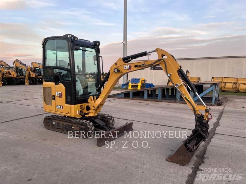 CAT 301.8 Pásové rýpadlá