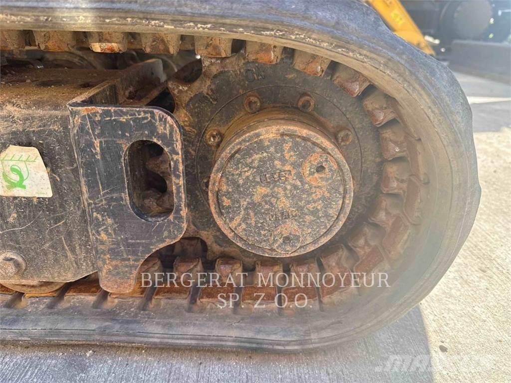 CAT 301.8 Pásové rýpadlá