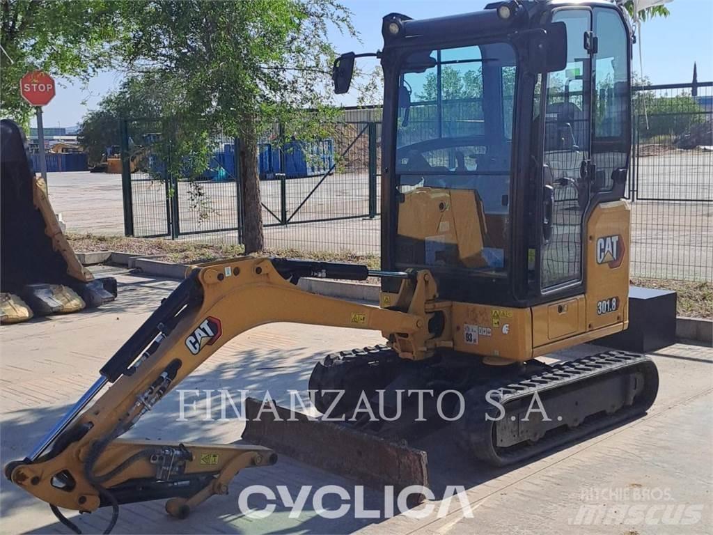 CAT 301.8 Pásové rýpadlá