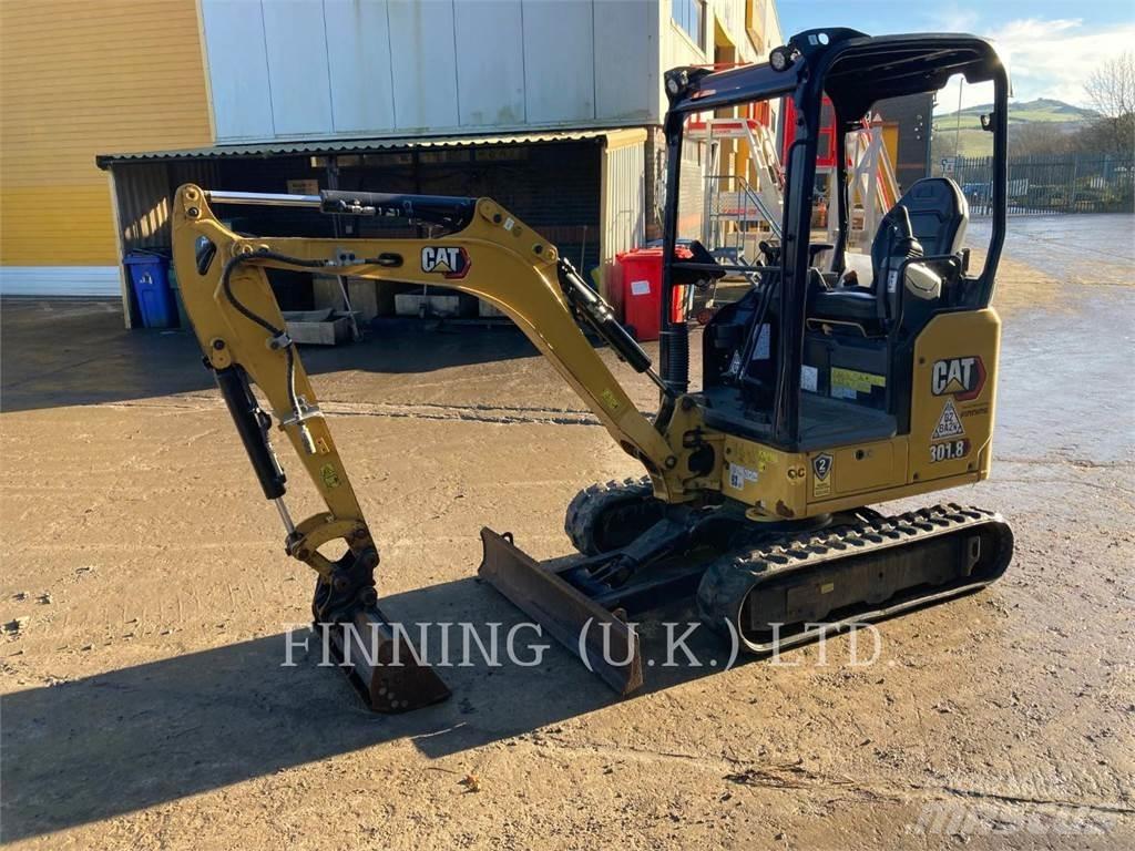 CAT 301.8 Pásové rýpadlá