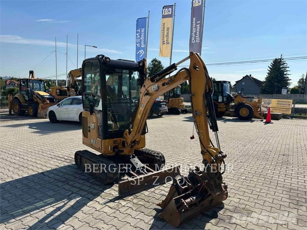 CAT 301.8 Pásové rýpadlá