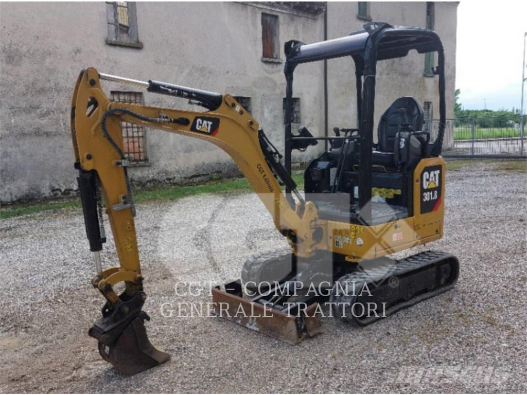 CAT 301.8 Pásové rýpadlá