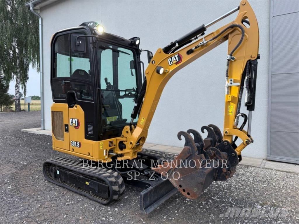 CAT 301.8 Pásové rýpadlá