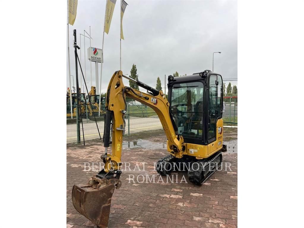 CAT 301.8-05 Pásové rýpadlá