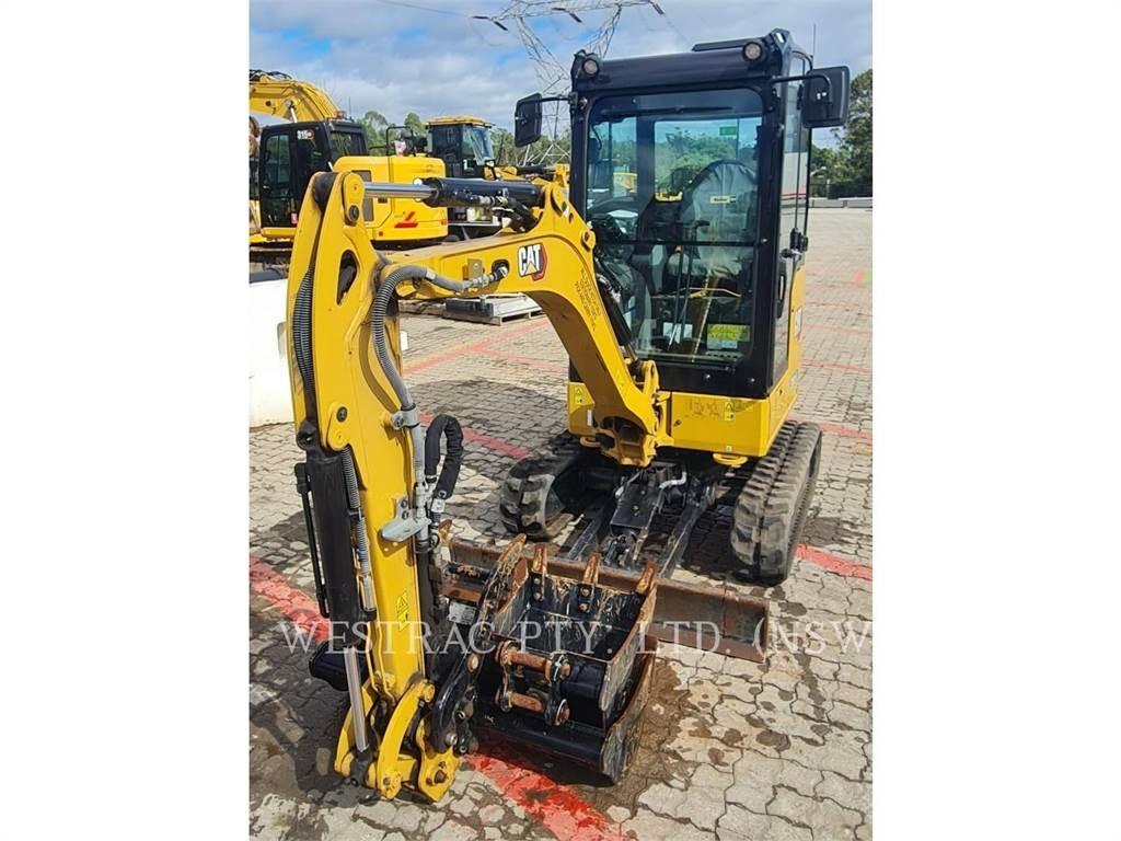 CAT 301.8-05 Pásové rýpadlá