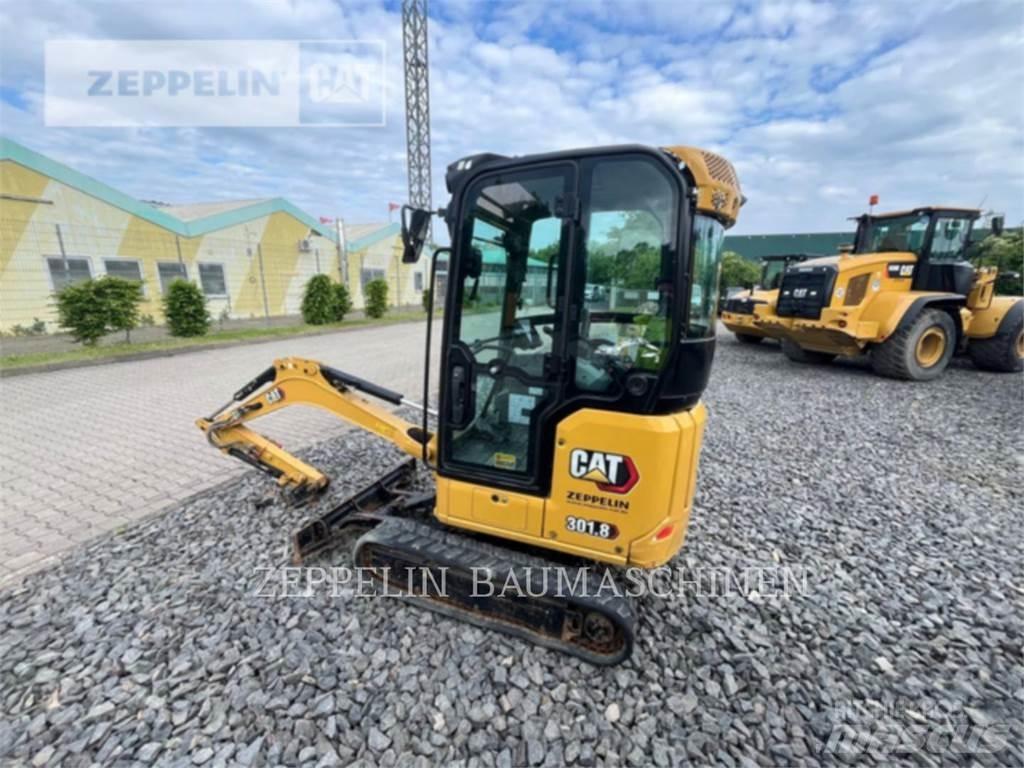 CAT 301.8-05A Pásové rýpadlá