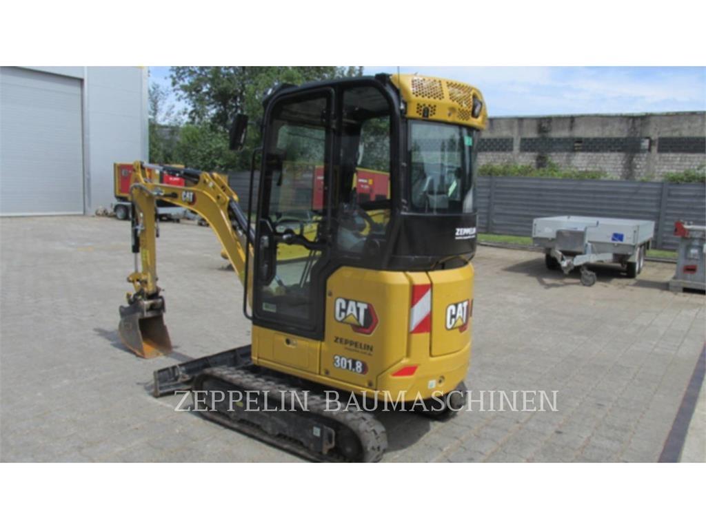 CAT 301.8-05A Pásové rýpadlá