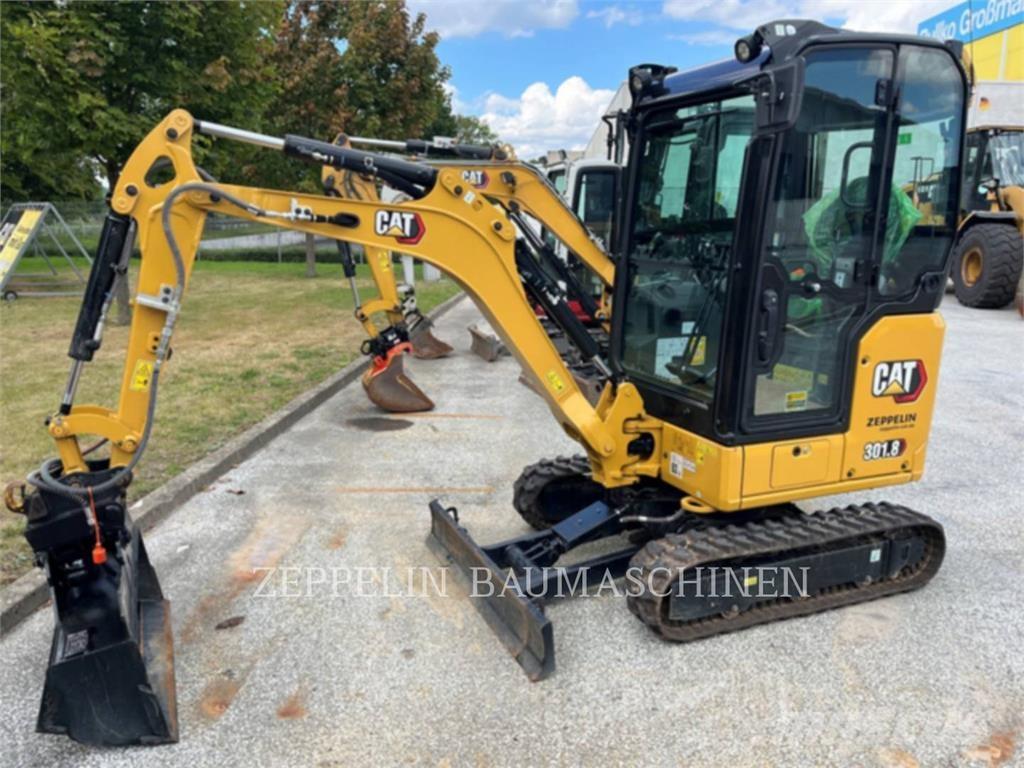 CAT 301.8-05A Pásové rýpadlá
