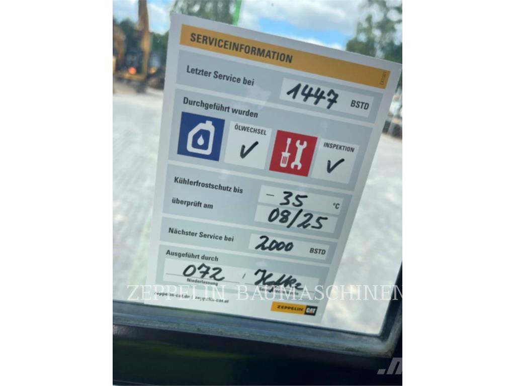 CAT 301.8-05A Pásové rýpadlá