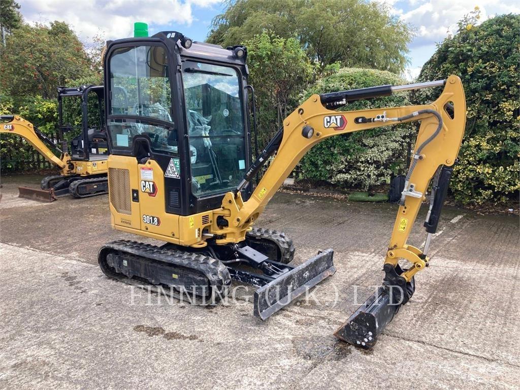 CAT 301.8-05A Pásové rýpadlá