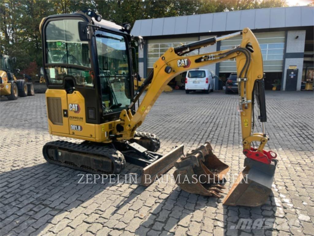 CAT 301.8-05A Pásové rýpadlá