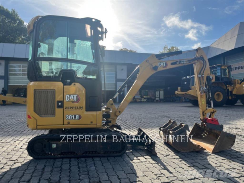 CAT 301.8-05A Pásové rýpadlá