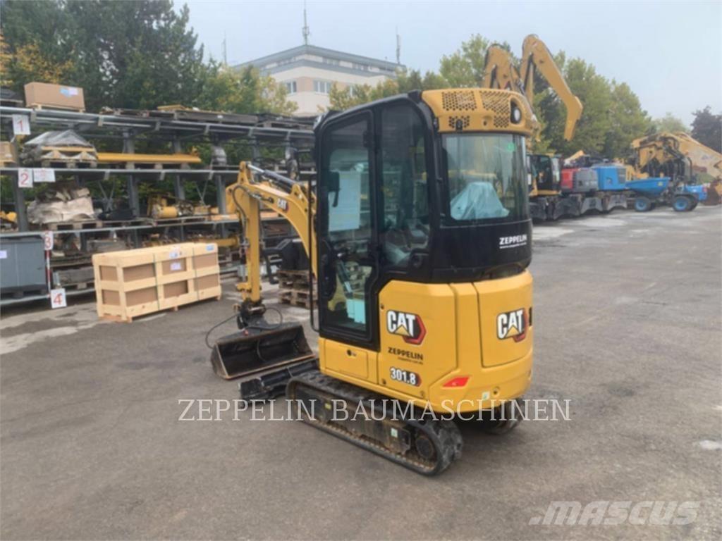 CAT 301.8-05A Pásové rýpadlá