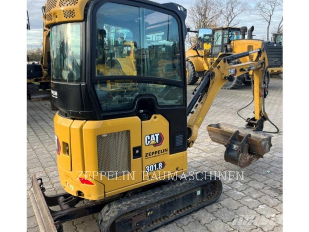 CAT 301.8-05A Pásové rýpadlá