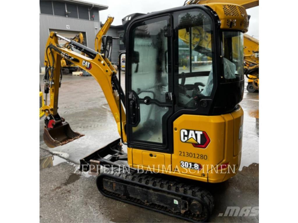 CAT 301.8-05A Pásové rýpadlá