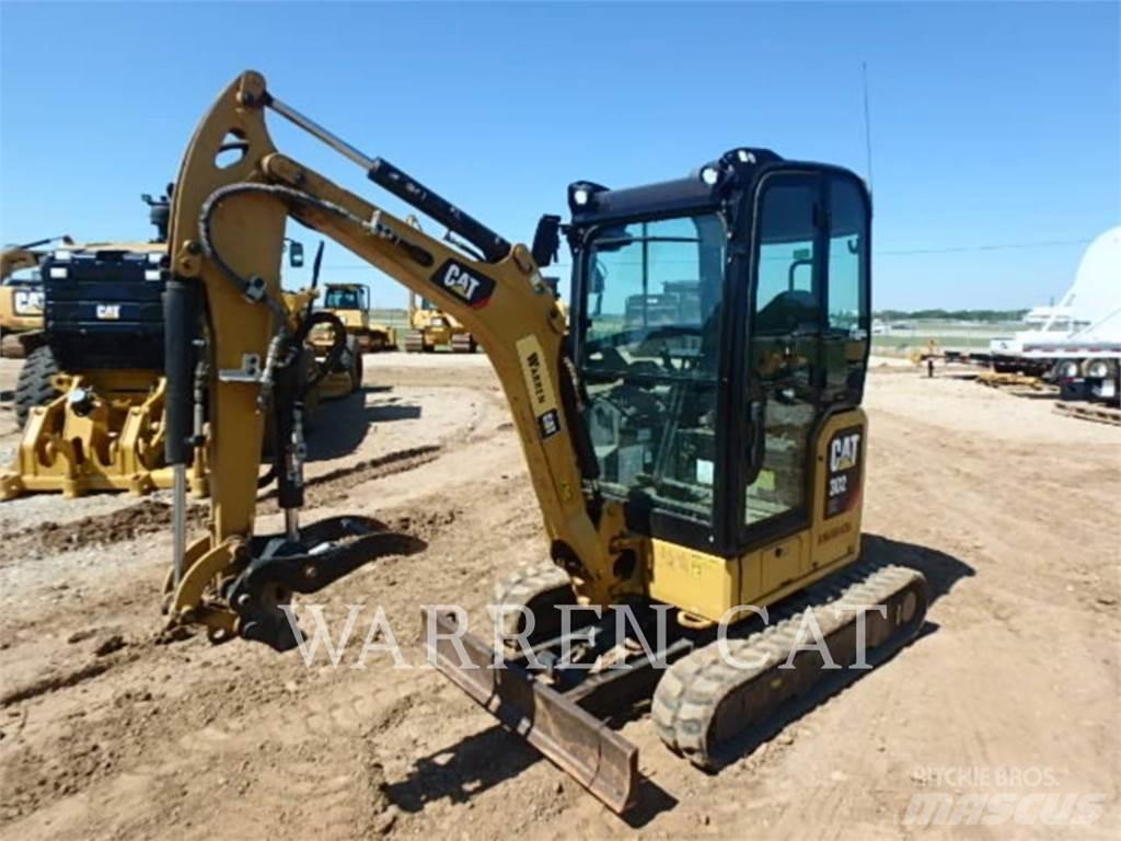 CAT 302 Pásové rýpadlá