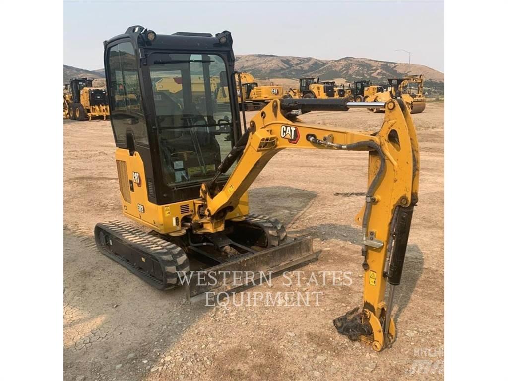 CAT 302 Pásové rýpadlá