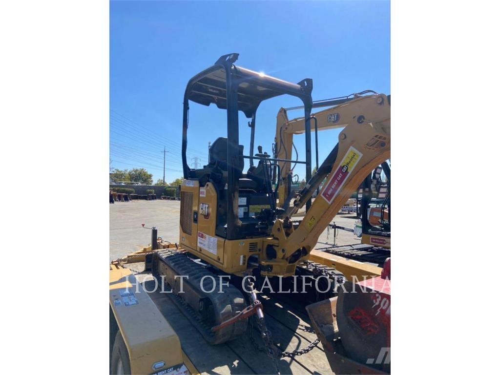 CAT 302 Pásové rýpadlá