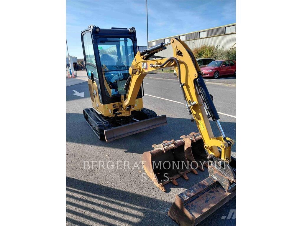 CAT 302 Pásové rýpadlá
